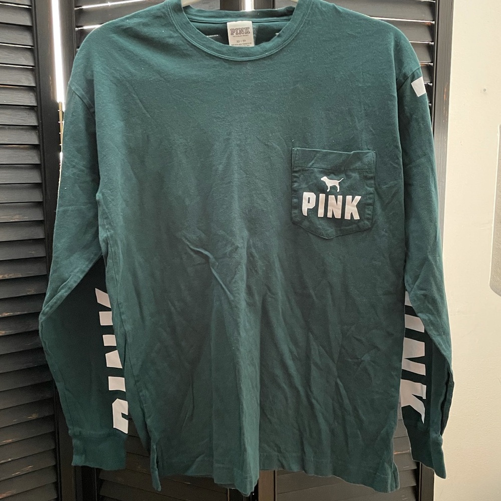 Victoria’s Secret PINK long sleeve tshirt